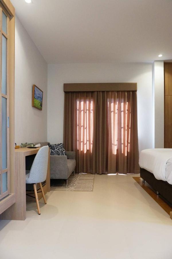 Hotel Matana Чиангмай Экстерьер фото